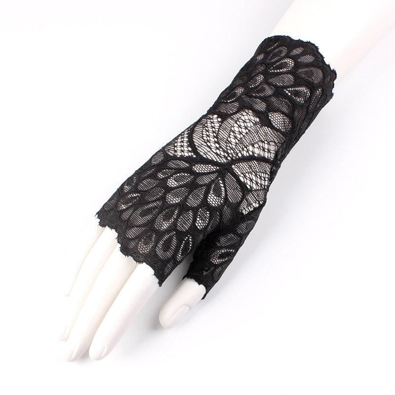Lace Mittens Glove Morticia