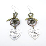 Steampunk earrings Mechanical Hearts - Vignette | Steampunk Store
