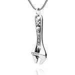 Pendentif Steampunk Silver Wrench - Vignette | Steampunk Store