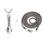 Pendentif Steampunk Silver Wrench - Vignette | Steampunk Store