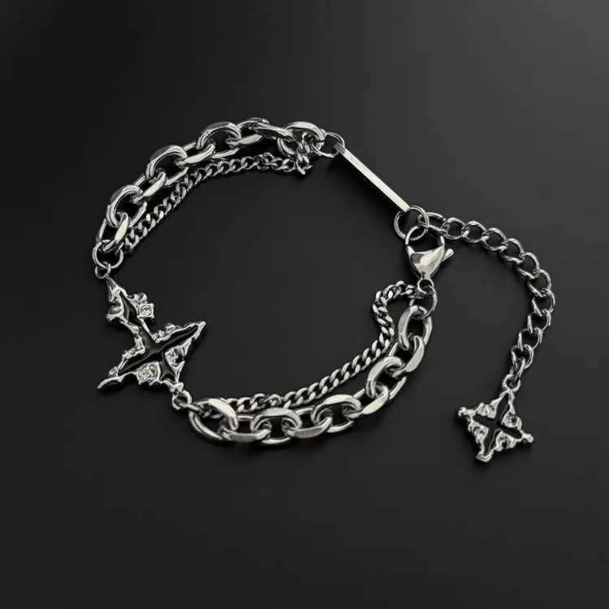 Bracelet Croix Gothique Homme en Acier - vue générale 1