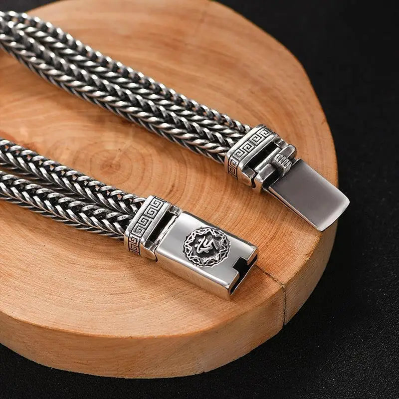 Bracelet Lion Tressé Homme en Argent S925 - détail du motif 2