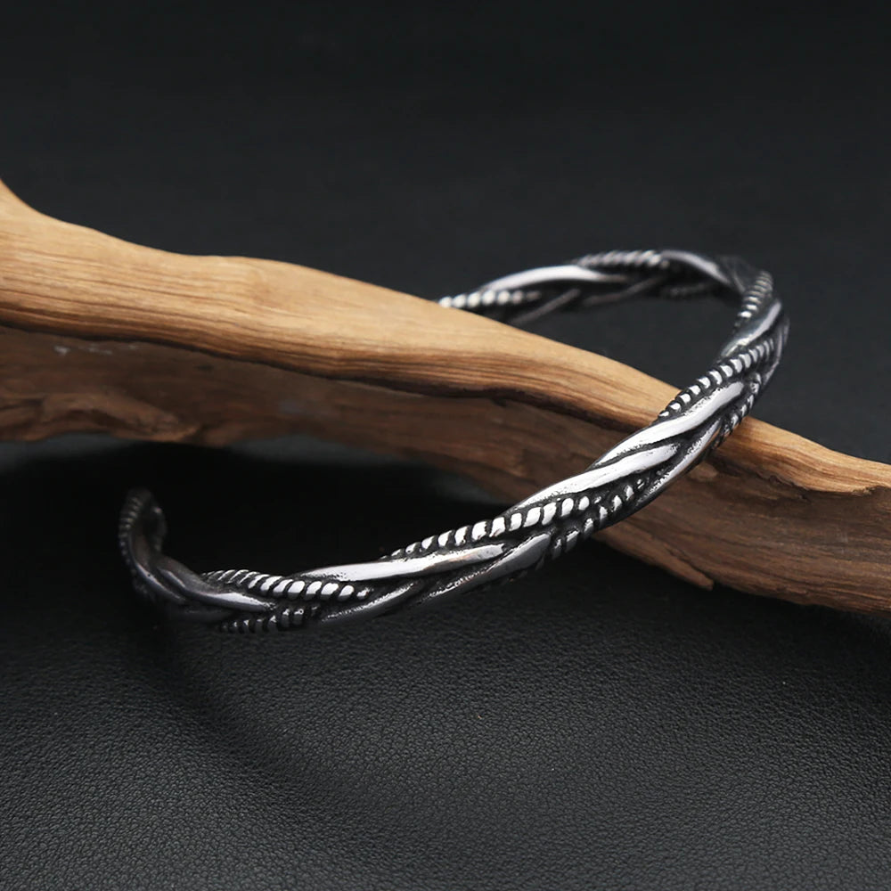 Bracelet Viking Torsadé - Jonc Acier Homme - détail du motif 2
