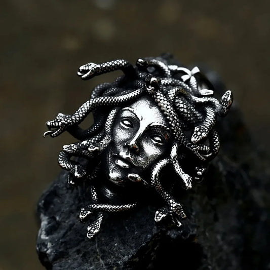 Collana Gotica Medusa - Pendente con Serpenti