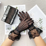 Kurze florale Spitzenhandschuhe - Vintage-Stil - Vignette | Steampunk Store