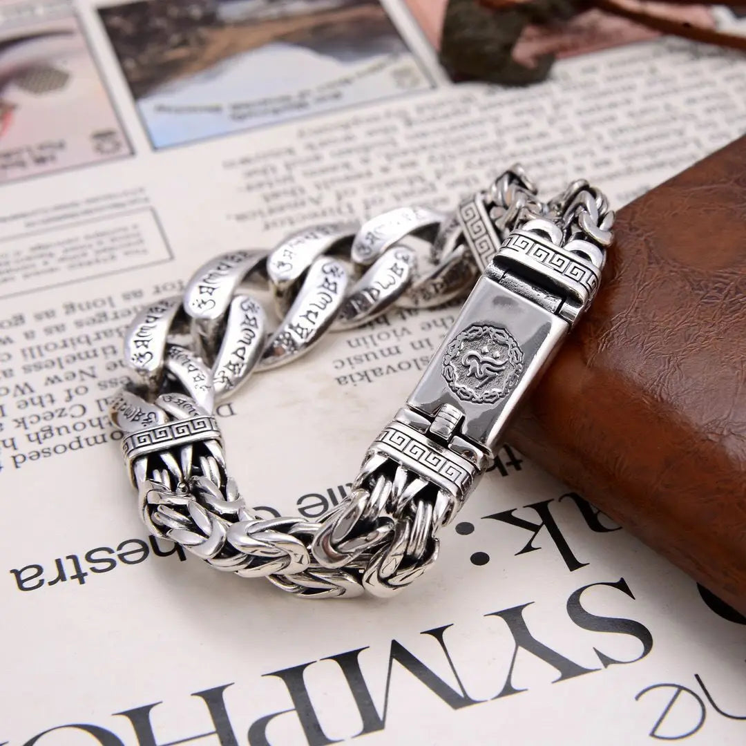 Bracelet Mantra Porte-Bonheur en Argent S925 - détail de la matière 21