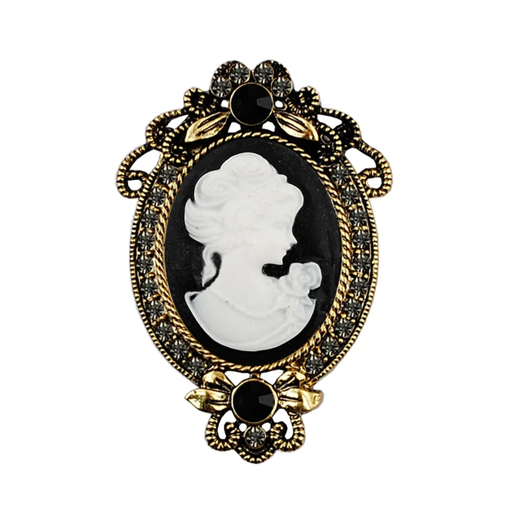 Broche Camée Femme Vintage - Élégance Rétro En Accessoire Ancien