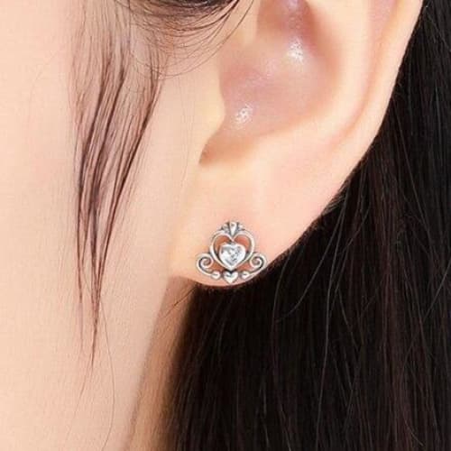 Boucles d Oreilles Couronne portées