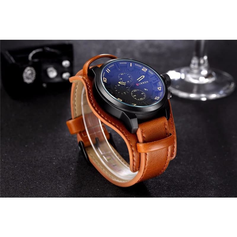 Montre Bracelet en Cuir Orange / Noire - Steampunkstore présentation