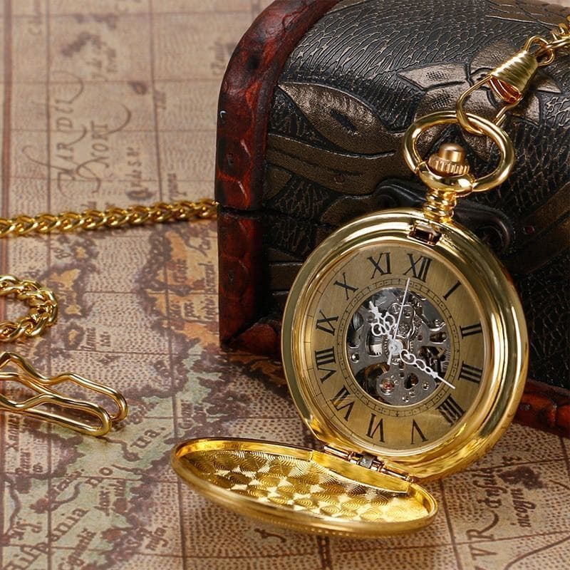 Montre de Gousset Or ouverte avec décor - steampunk store