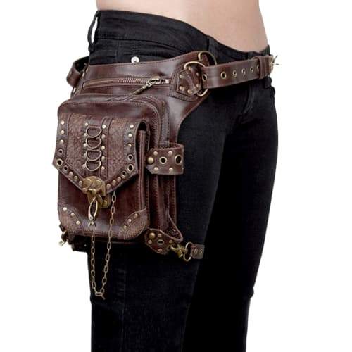 Sac Ceinture Steampunk sur une femme | Steampunk Store