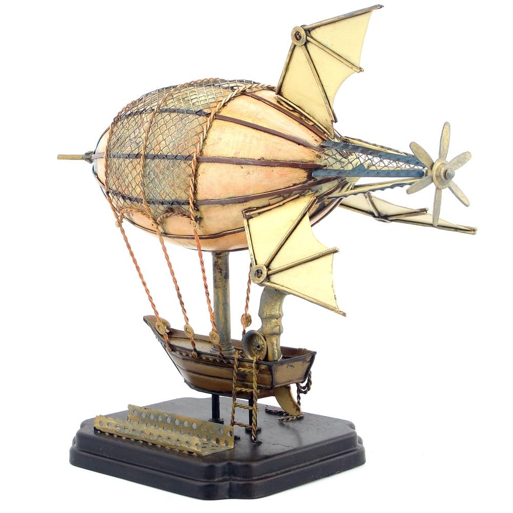 Steampunk Zeppelin Spiess